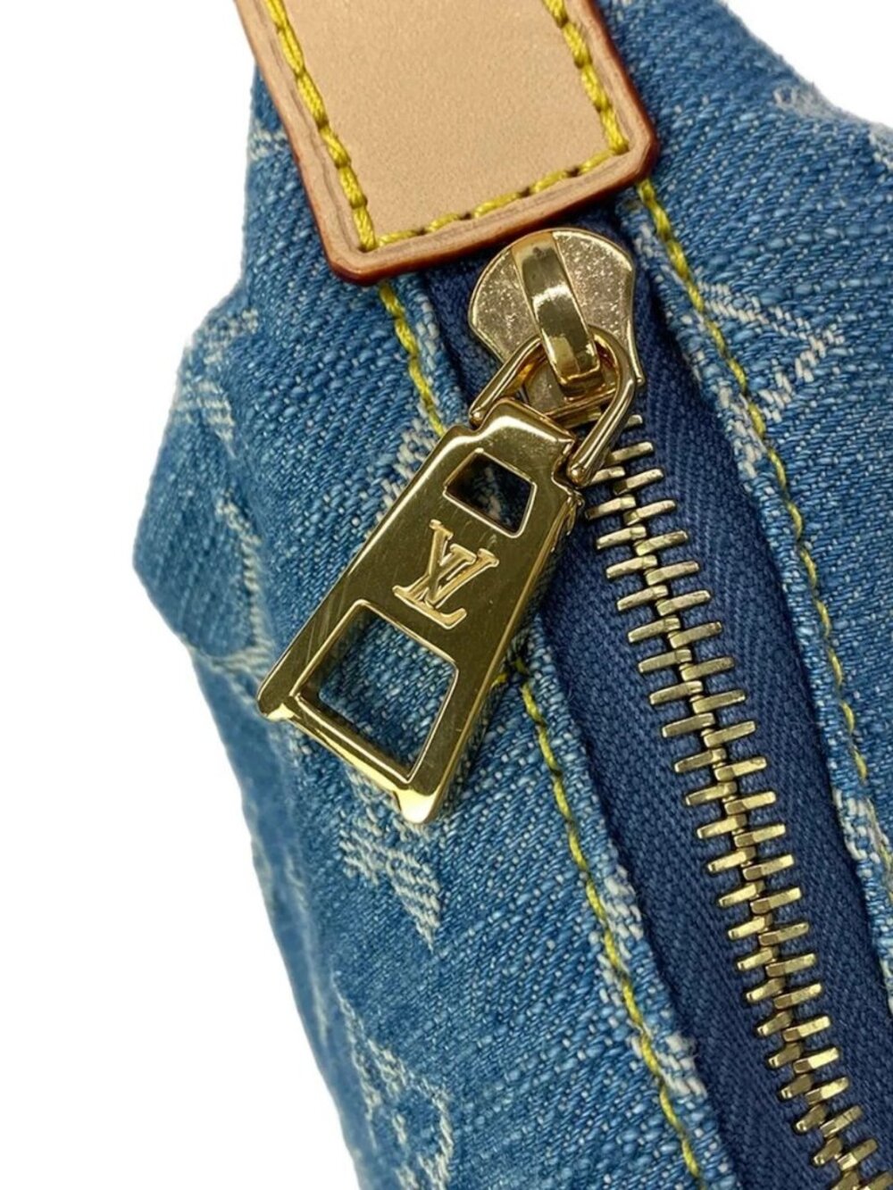 LOUIS VUITTON Pochette Hills M82949 Blue Denim Monogram Denim RFID confirmed - Picture 15 of 16